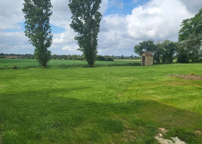 Au Coeur Du Marais Tatil Evi Nay (Manche)